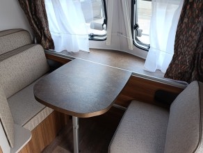 Eriba Touring 430